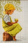 Набір для вишивання хрестиком Дівчинка з яблуком, 20x30 см LanArte 1061896
