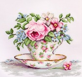 Набір для вишивання хрестиком Квіти у чайній чашці 27 х 22 см